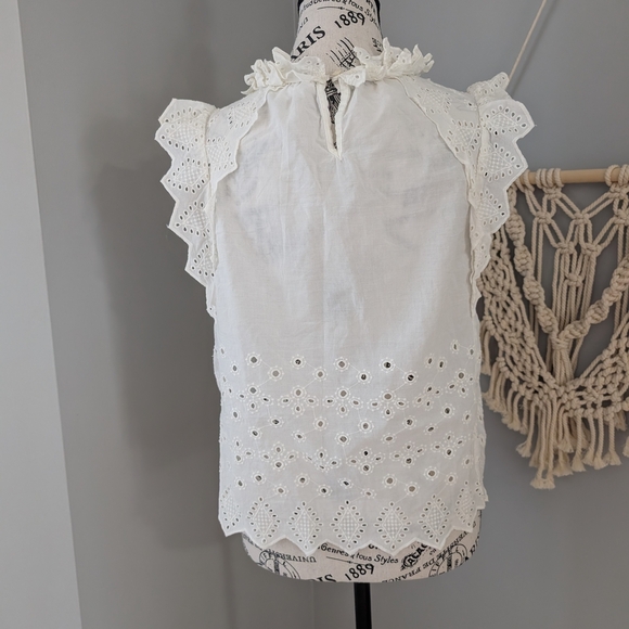 Bailey 44 Ivory Eyelet Ruffle Blouse Medium - Picture 5 of 8